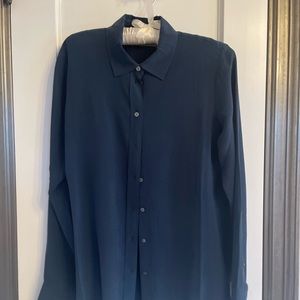 Everlane Clean Silk Relaxed Shirt, in Navy, Size 4, LIKE NEW